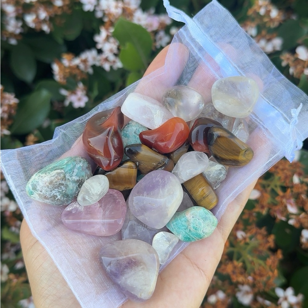 Mixed Tumbled Gemstone Healing Crystal Set - Amethyst, Rose Quartz & More 1/2 LB